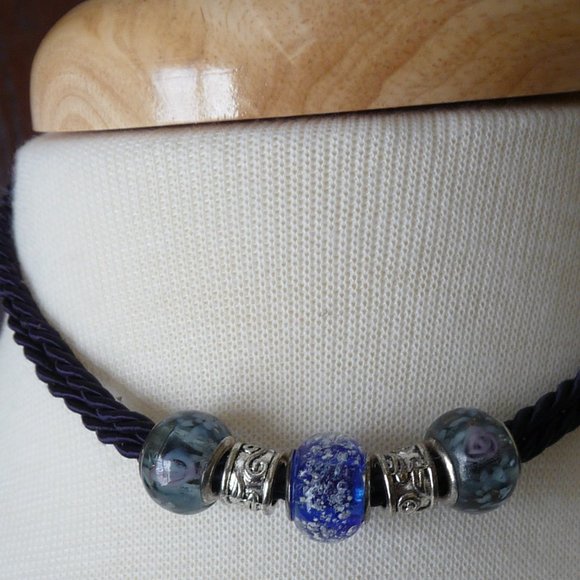 Cord belt, bracelet & necklace - Picture 5 of 8